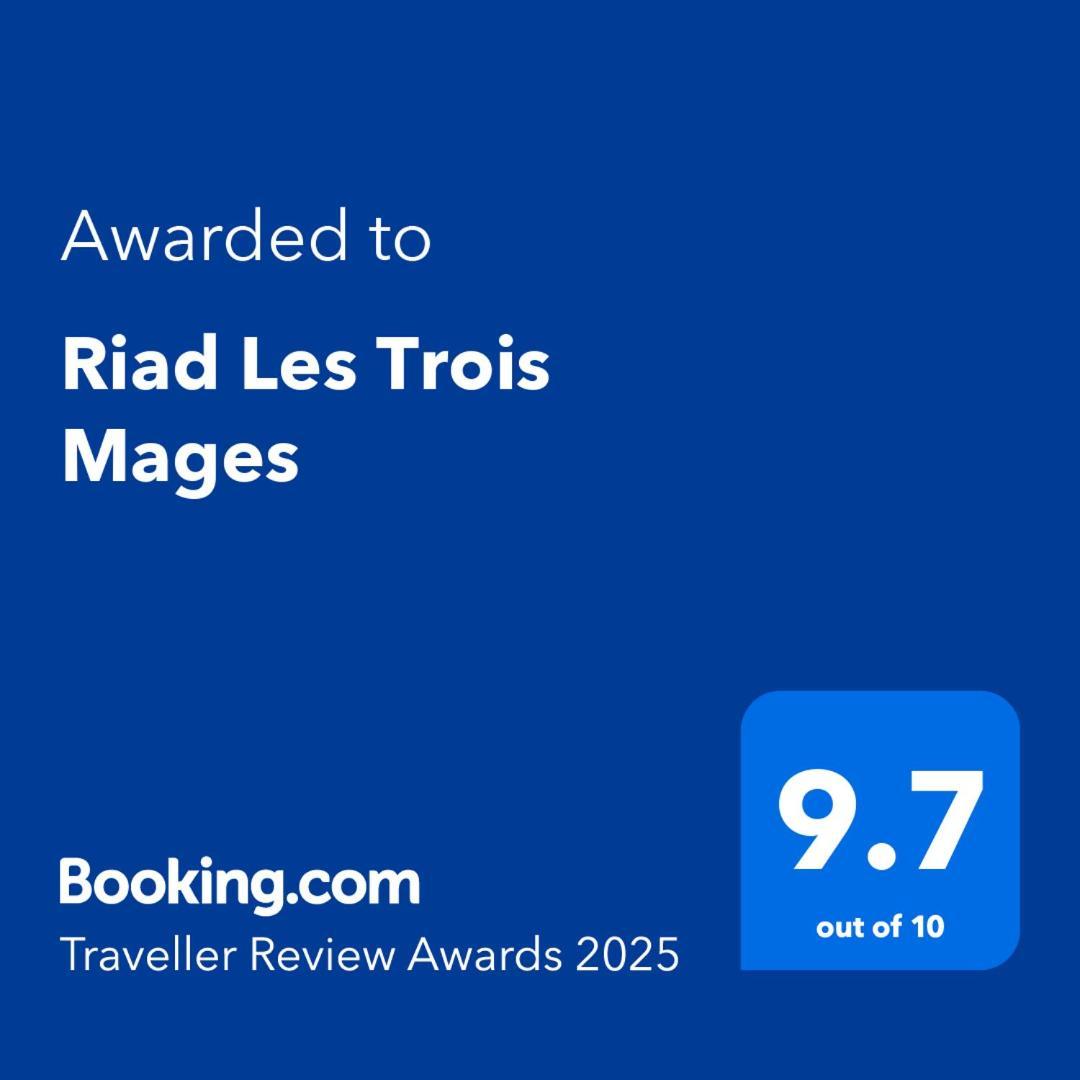 Riad Les Trois Mages Marrakesh Exterior photo